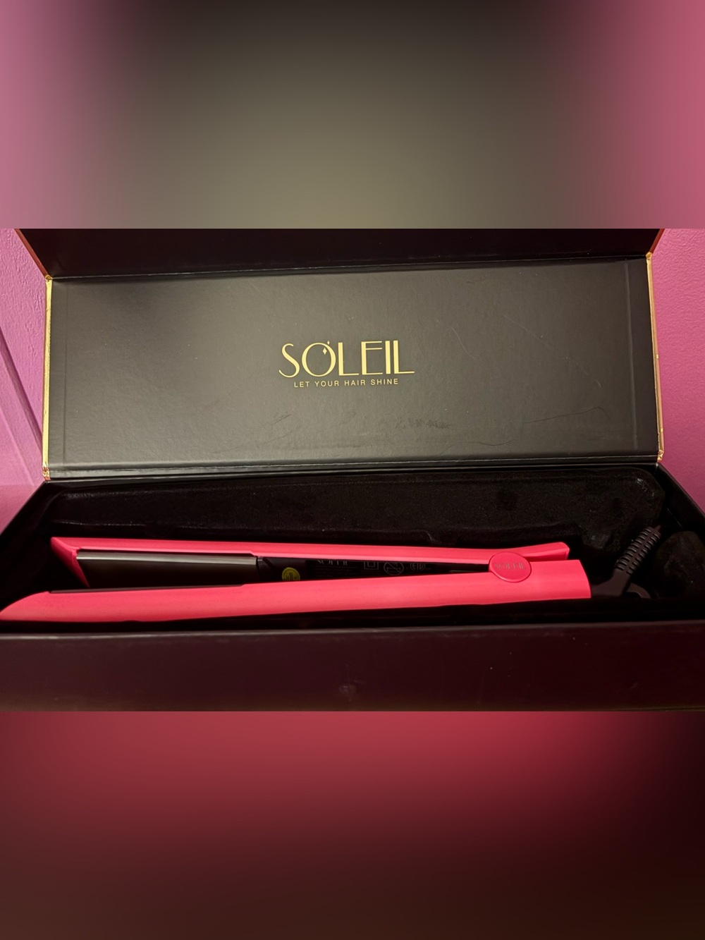 Pink Hair Straightener - Sleek Ceramic Styling Iron